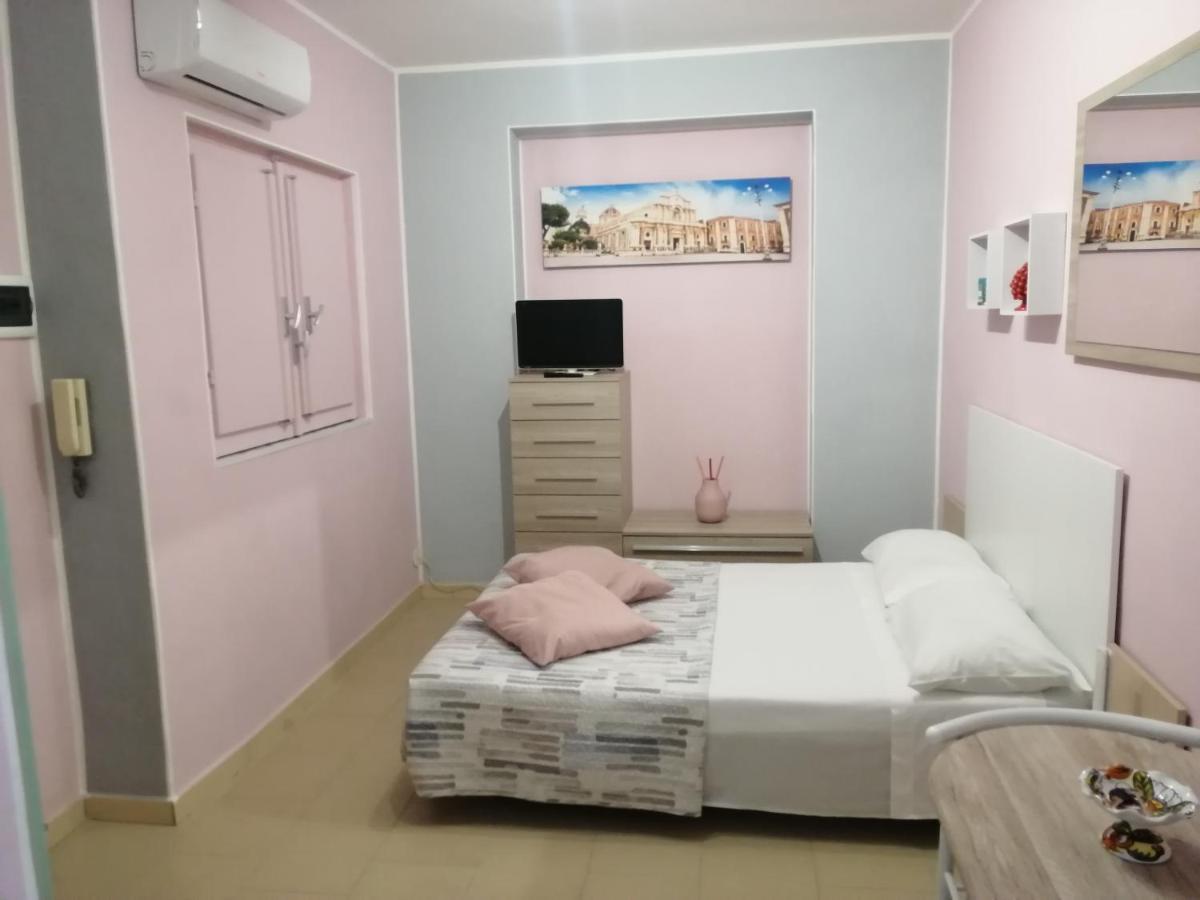 Fiori Dell'Etna Apartment カターニア エクステリア 写真